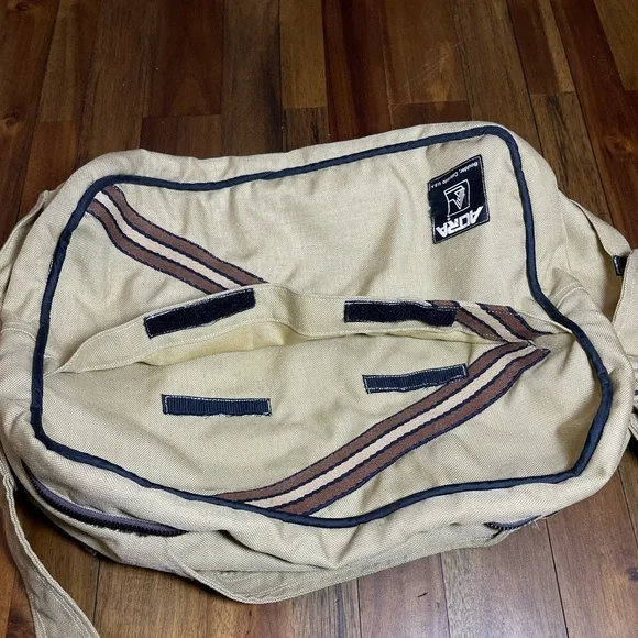 Vintage Altra Boulder Colorado Tan Messenger Bag
